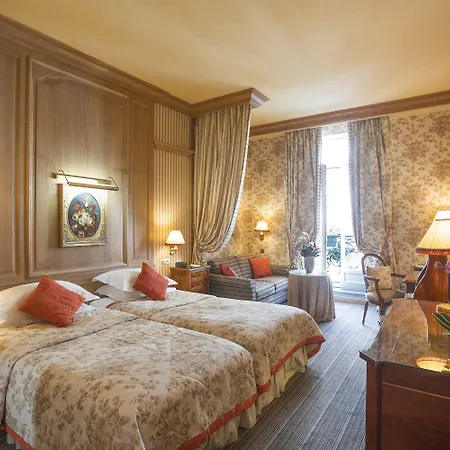 Hotel Chambiges Elysees Paris