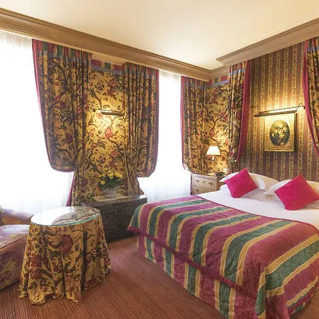 Chambiges Elysees 4* Paříž