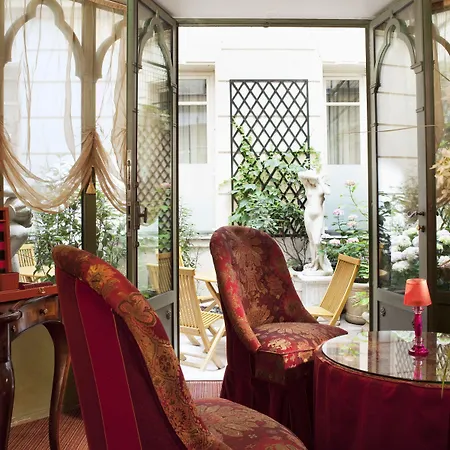 Hotel Chambiges Elysees Paris