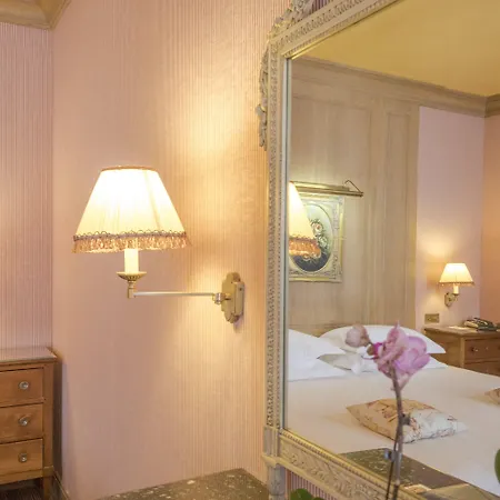 Chambiges Elysees Hotel Paříž