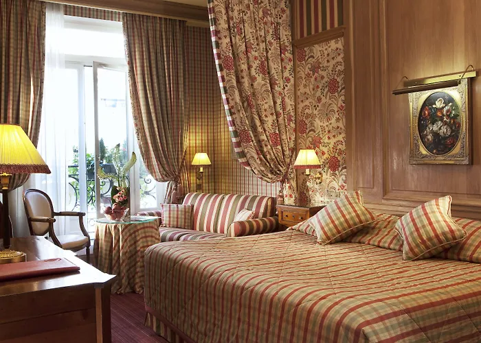 Hotel Chambiges Elysees