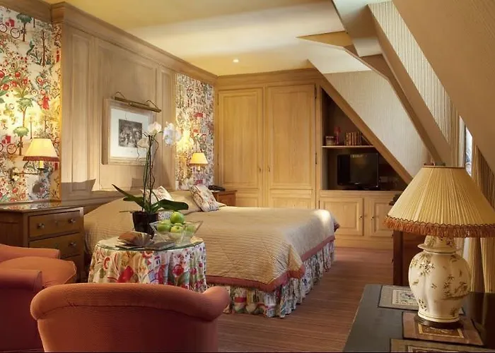 Hotel Chambiges Elysees