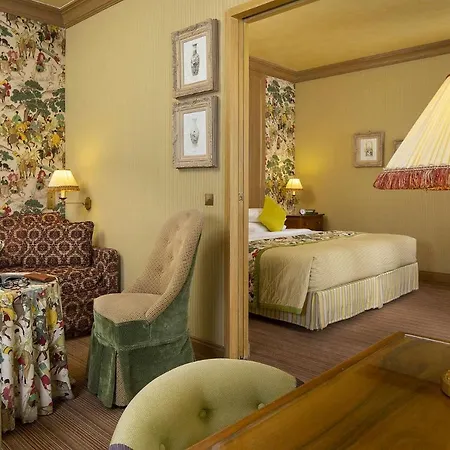 Chambiges Elysées 4*