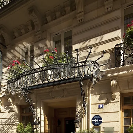 Chambiges Elysées Hotel 4*