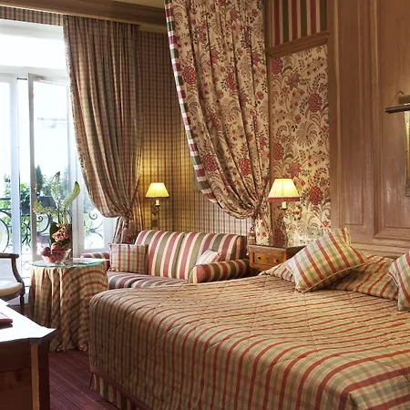 Hotel Chambiges Elysées