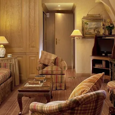 Chambiges Elysées Hotel Parigi